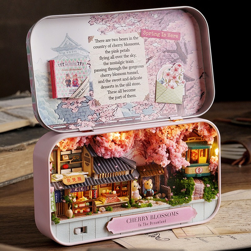 Kids Toys Paris - Kit Teater Miniatur dalam Kotak Kaleng